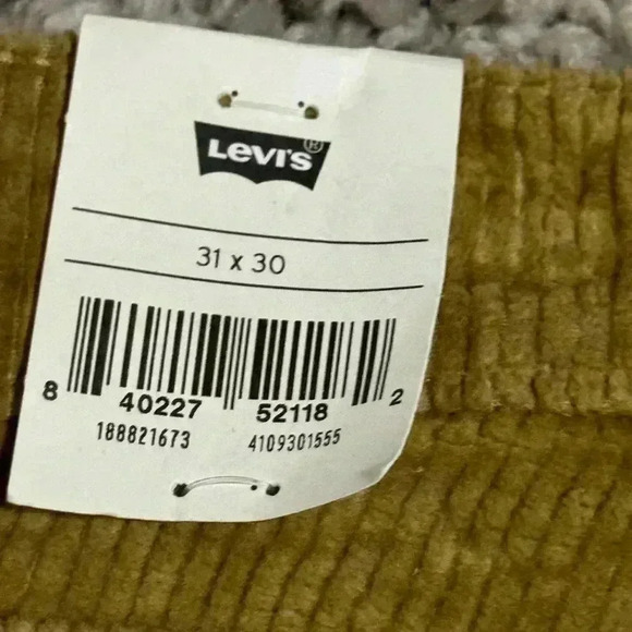 Women’s  Levi corduroy 725 high rise skinny pant  31/30 - Picture 5 of 7